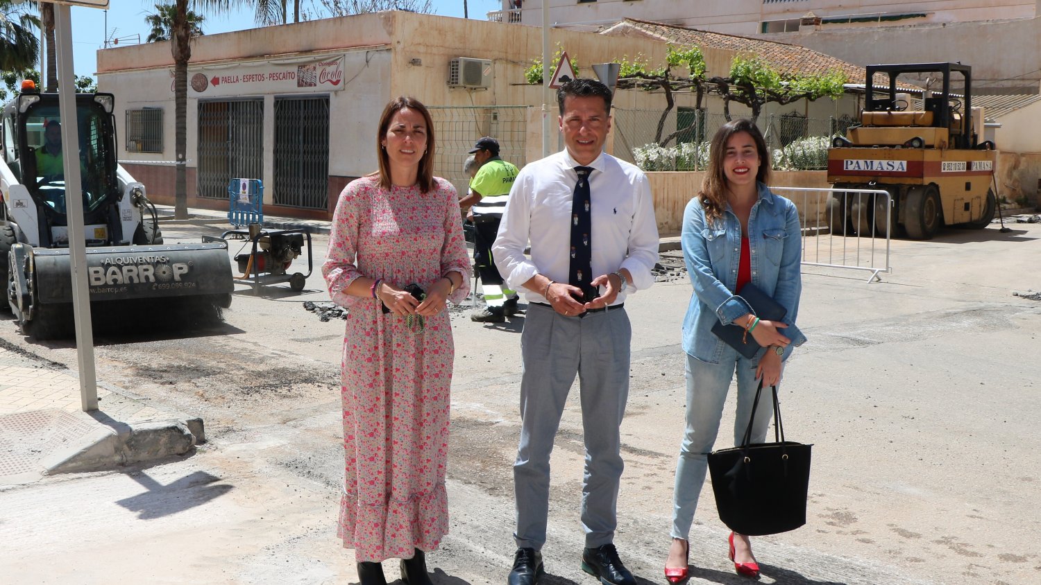 Torrox inicia la primera fase del nuevo plan de asfaltado en El Morche
