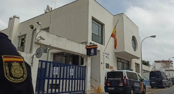 Detenido un joven como responsable de apuñalar a dos chicos frente a una discoteca