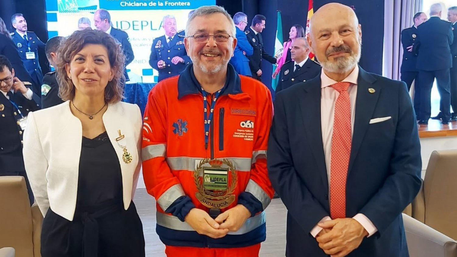 El 061 recibe el reconocimiento de la Asociación de Jefes y Directivos de las Policías Locales de Andalucía