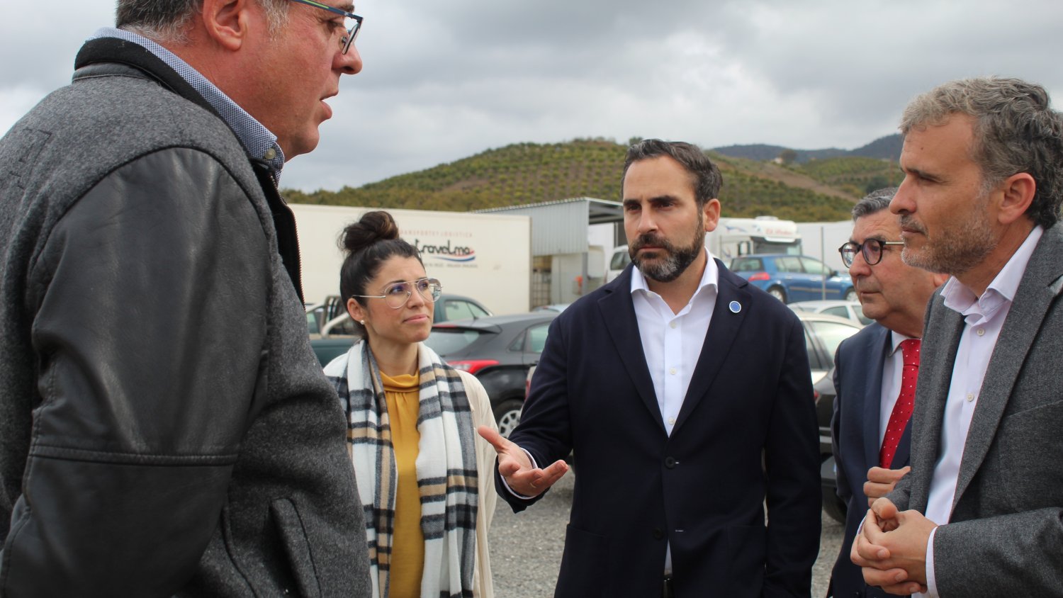 Pérez destaca que Pedro Sánchez trabaja ya para atender la reivindicación de los transportistas