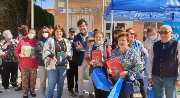 La biblioteca de la Diputación reparte 3.300 ejemplares por el Día Internacional del Libro
