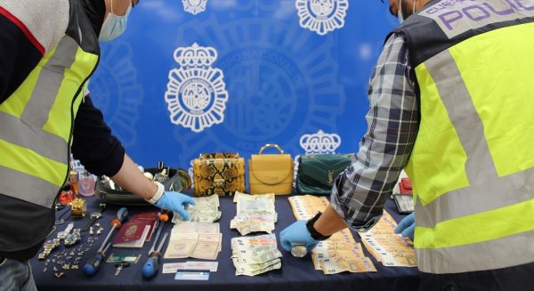 La Policía Nacional desarticula un clan especializado en robos con fuerza