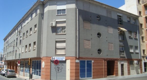 La Junta licita la instalación de dos ascensores para 12 viviendas de San Juan Bosco