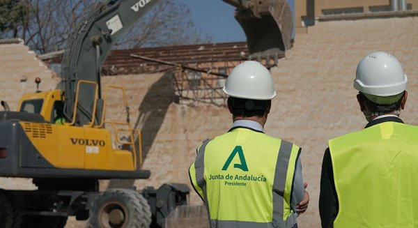 Iniciadas las obras de demolición previas a la construcción del Nuevo Hospital de Málaga