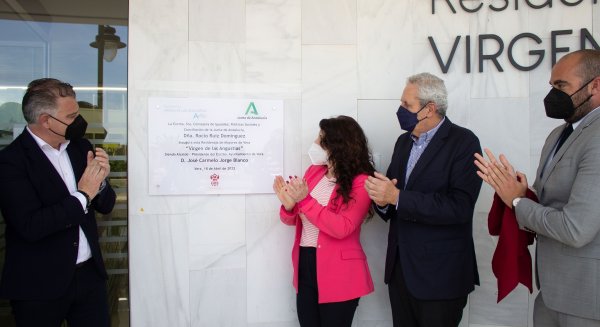La Junta destina 20,7 millones para dependencia en Almería durante el primer trimestre del año