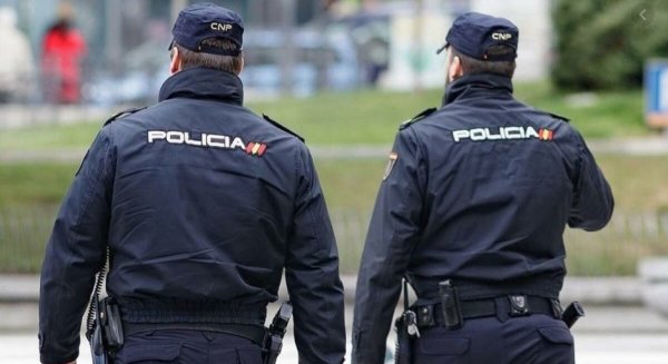 Detenido un hombre por acoso digital a una mujer con la que compartió piso
