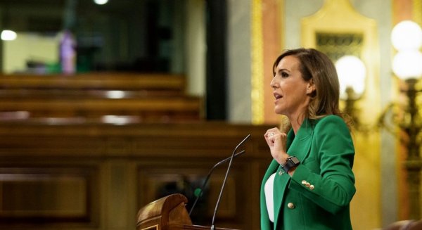 Rueda registra una batería de preguntas sobre el temporal en las playas de Málaga
