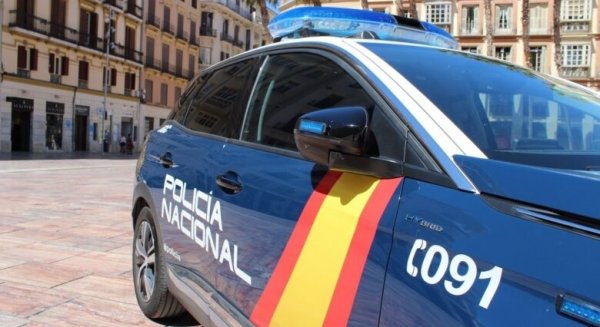 Detenidos dos hombres por robar en el interior de vehículos en La Trinidad y Soliva