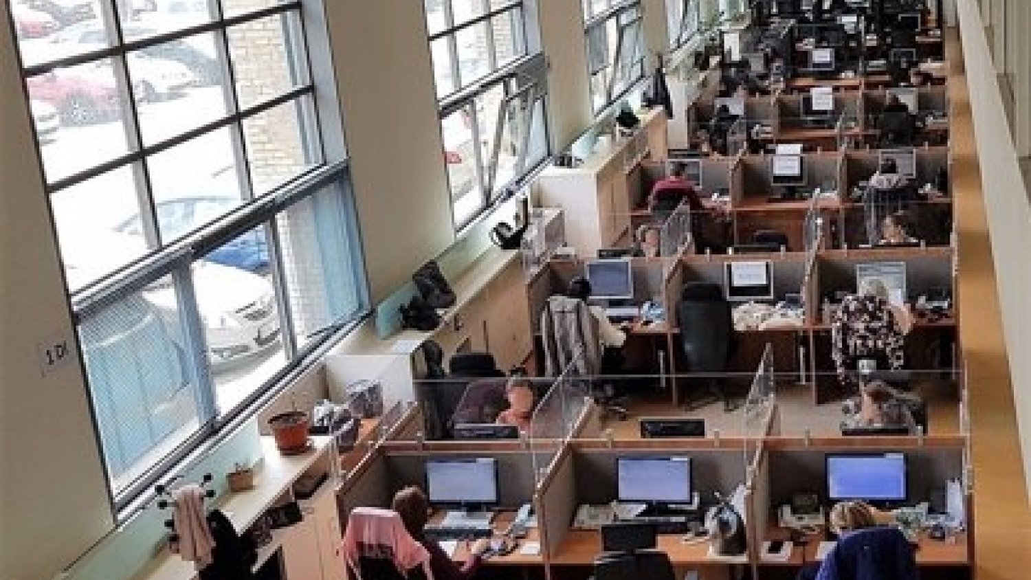 Igualdad amplía hasta 30 las nuevas plazas para el servicio de Teleasistencia