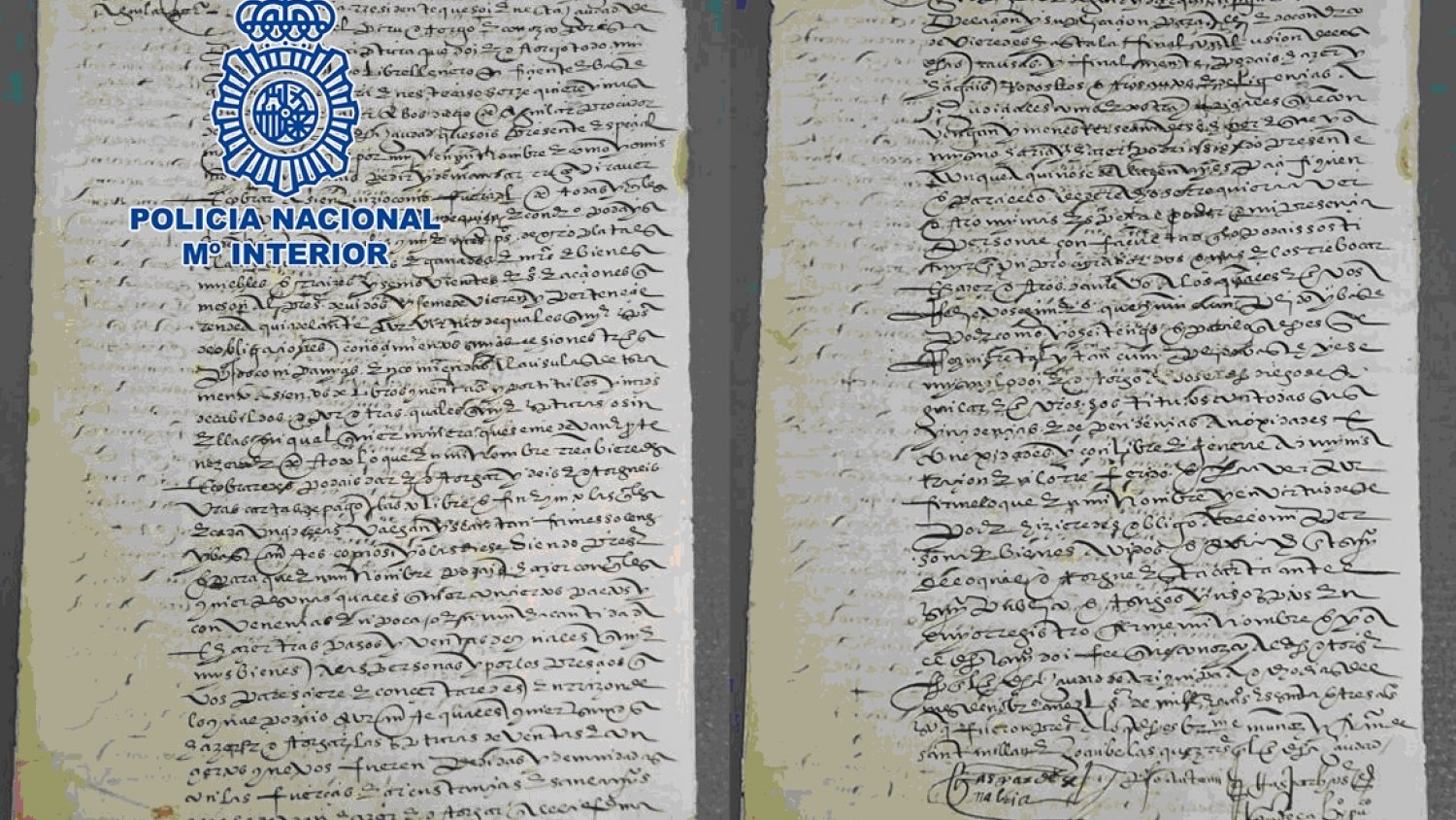 La Policía Nacional recupera en Málaga un documento manuscrito del siglo XVI