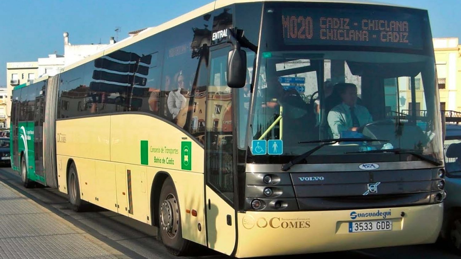 Transportes refuerza las conexiones entre Churriana y Torremolinos y Benalmádena