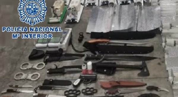 La Policía Nacional interviene 196 plantas de marihuana en un piso en Málaga
