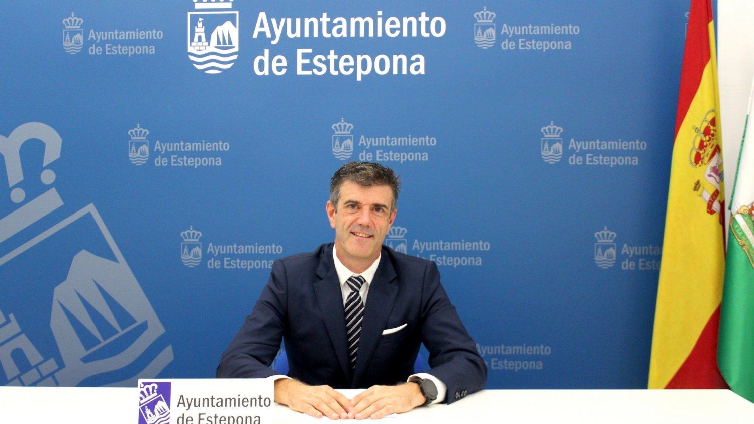 Estepona vuelve a obtener superávit tras pagar ya el 77% de la deuda heredada