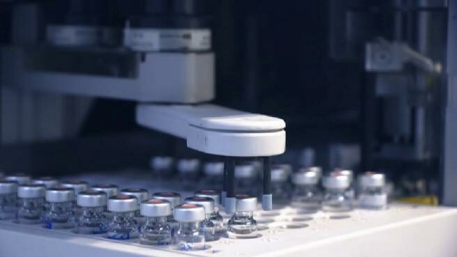 Andalucía recibe  2.129 dosis del antiviral  Paxlovid de Pfizer