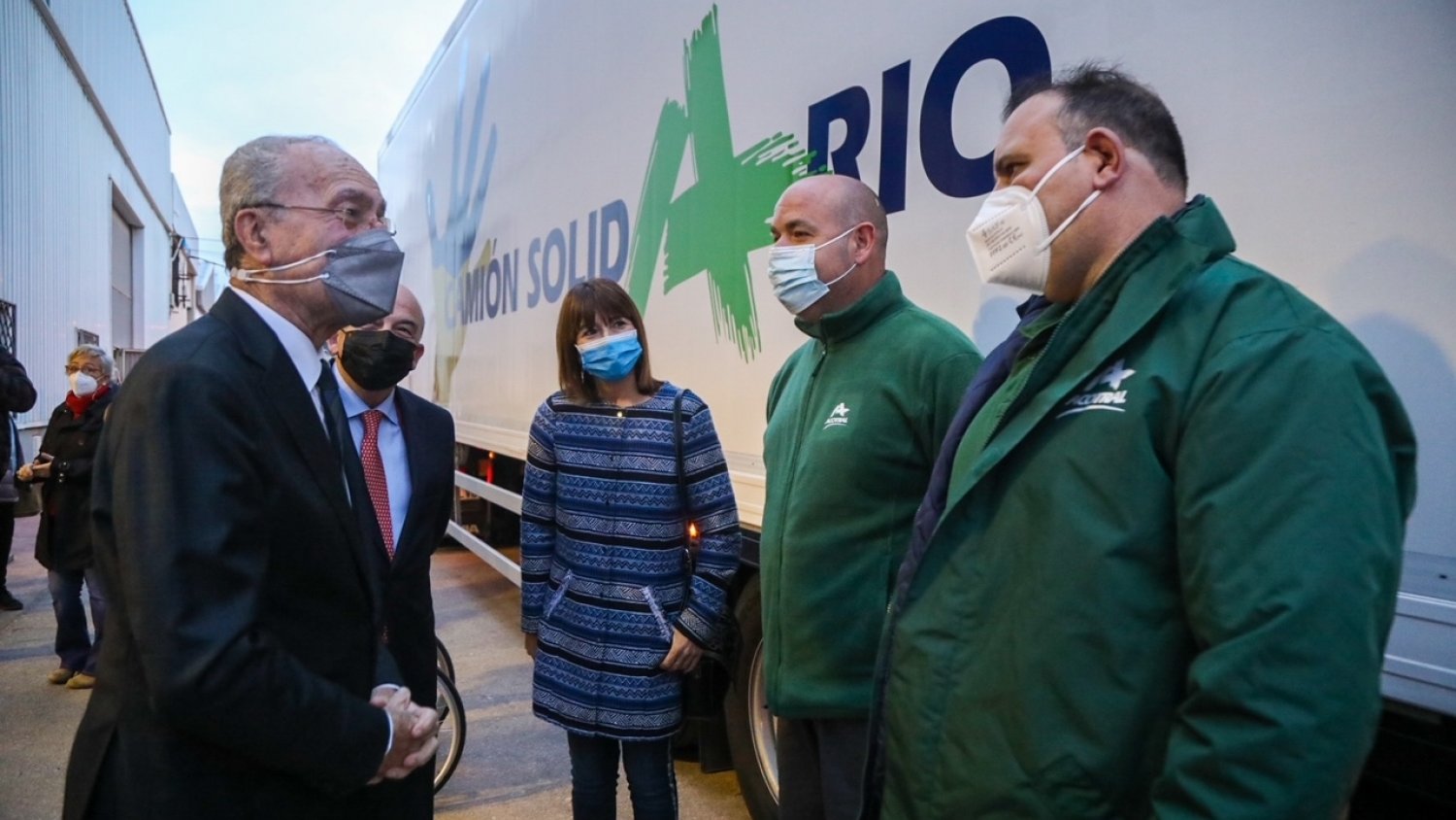 Málaga envía a Ucrania un cargamento con más de 20.000 kilos de ayuda humanitaria