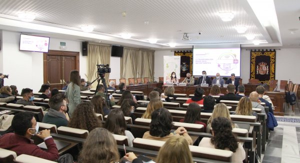 UMA.- Mijas debate sobre la digitalización en el sector turístico durante las II Jornadas 